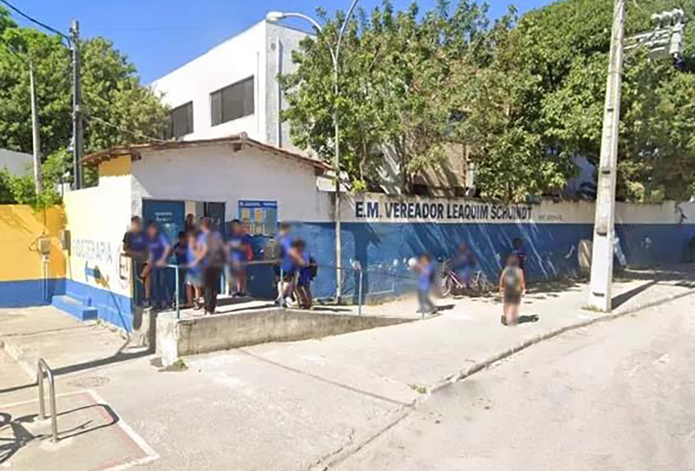 Corrimão energizado fere aluna em escola de Cabo Frio; área foi isolada e reparos feitos no mesmo dia