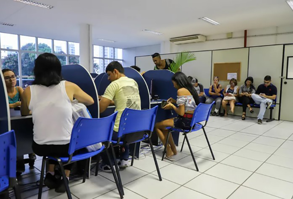 Campos tem mais de 300 vagas de trabalho em aberto por meio do Espaço da Oportunidade