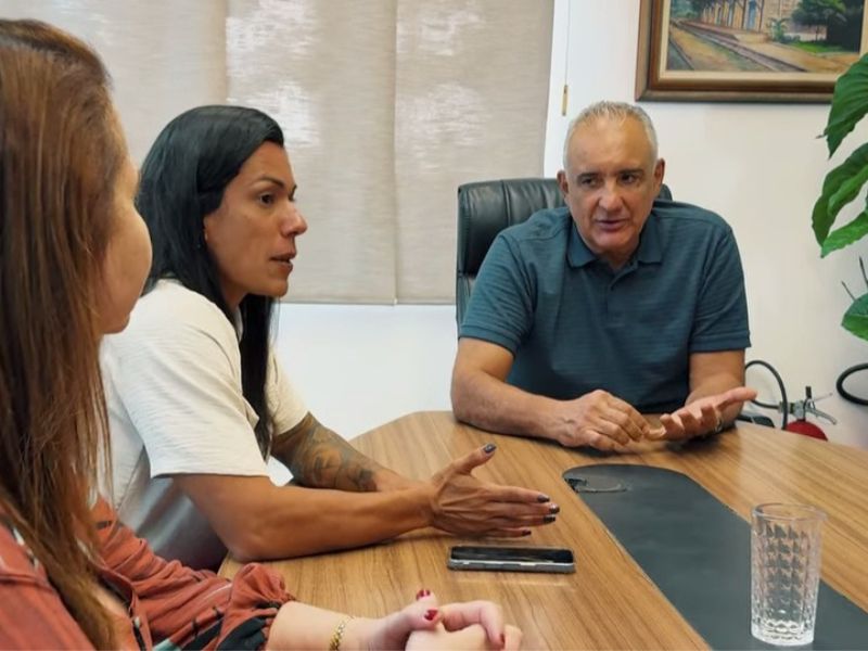 Em reunião com deputada estadual, prefeito de Rio das Ostras anuncia evento de crossfit em agosto