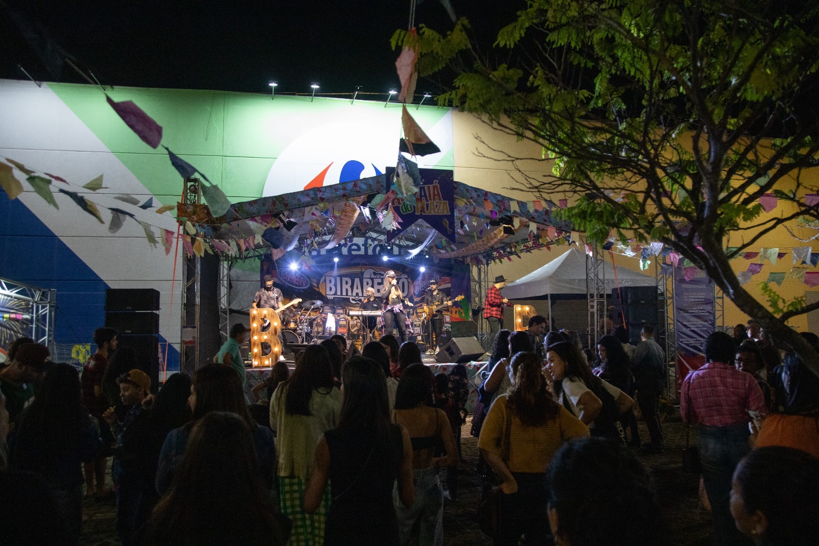 Clima junino invade Macaé com o Arraiá do Plaza e suas atrações gratuitas