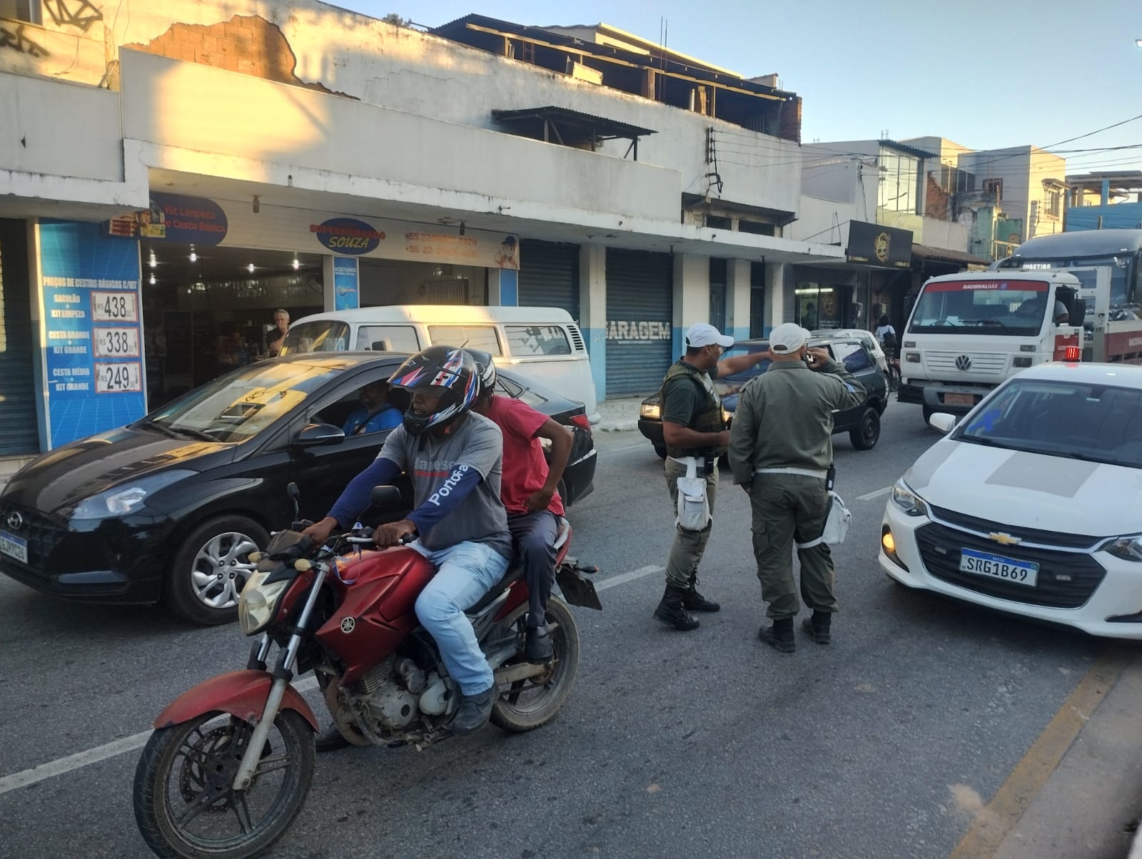 Ação de fiscalização em Macaé  já encaminhou 494 veículos irregulares ao depósito público