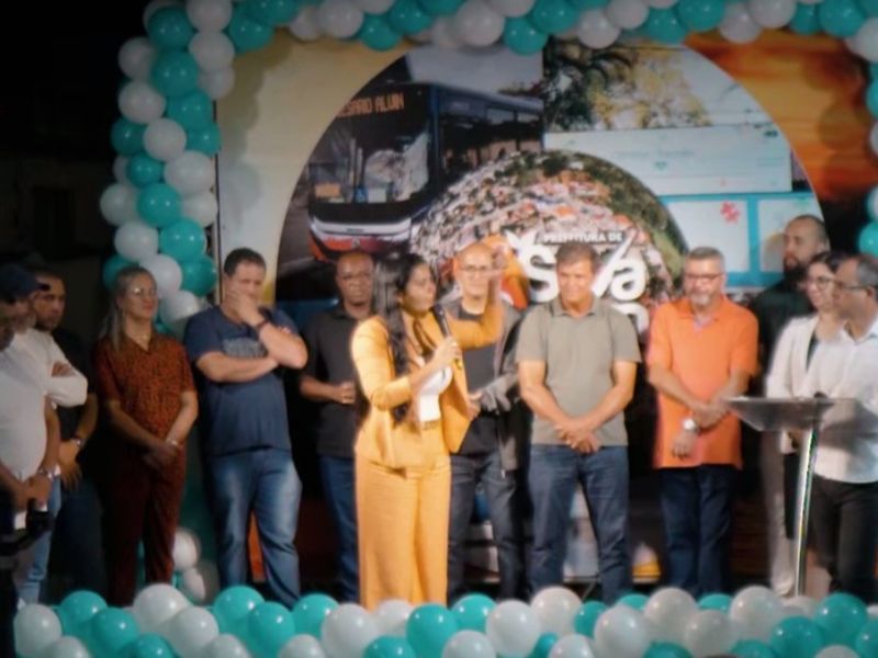 Prefeitura de Silva Jardim entrega obras de revitalização da nova Praça do Caxito