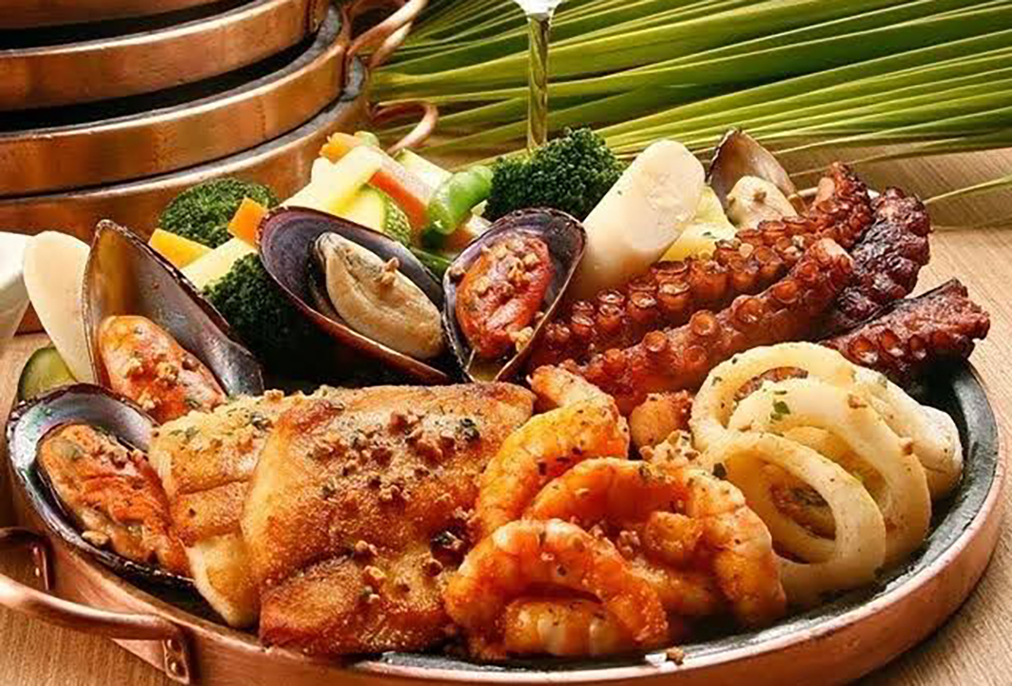 Orla de Tamoios, em Cabo Frio, recebe festival gastronômico com interdições e patrulhamento reforçado