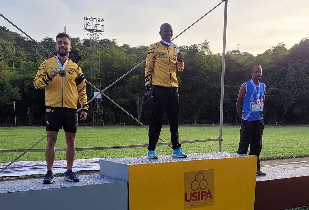 Atleta de Cabo Frio conquista seis medalhas no 4º Meeting Master em Minas Gerais