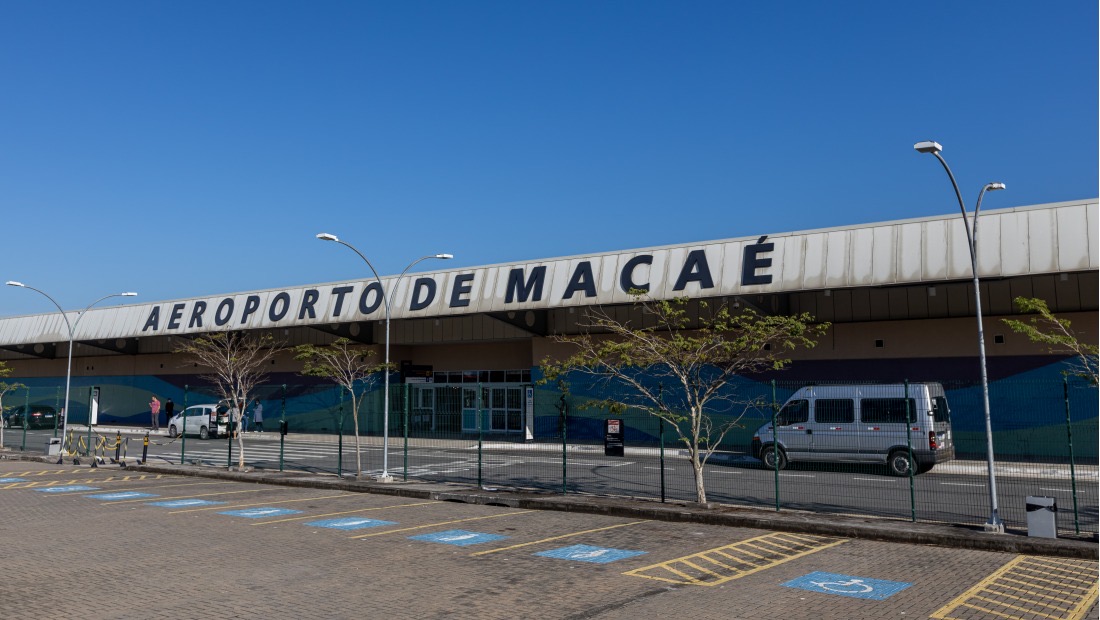 Nova pista do Aeroporto de Macaé deverá ser inaugurada na próxima terça-feira (17)