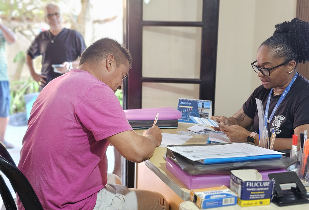 Prefeitura de Arraial do Cabo reforça regras e distribui autorizações anuais