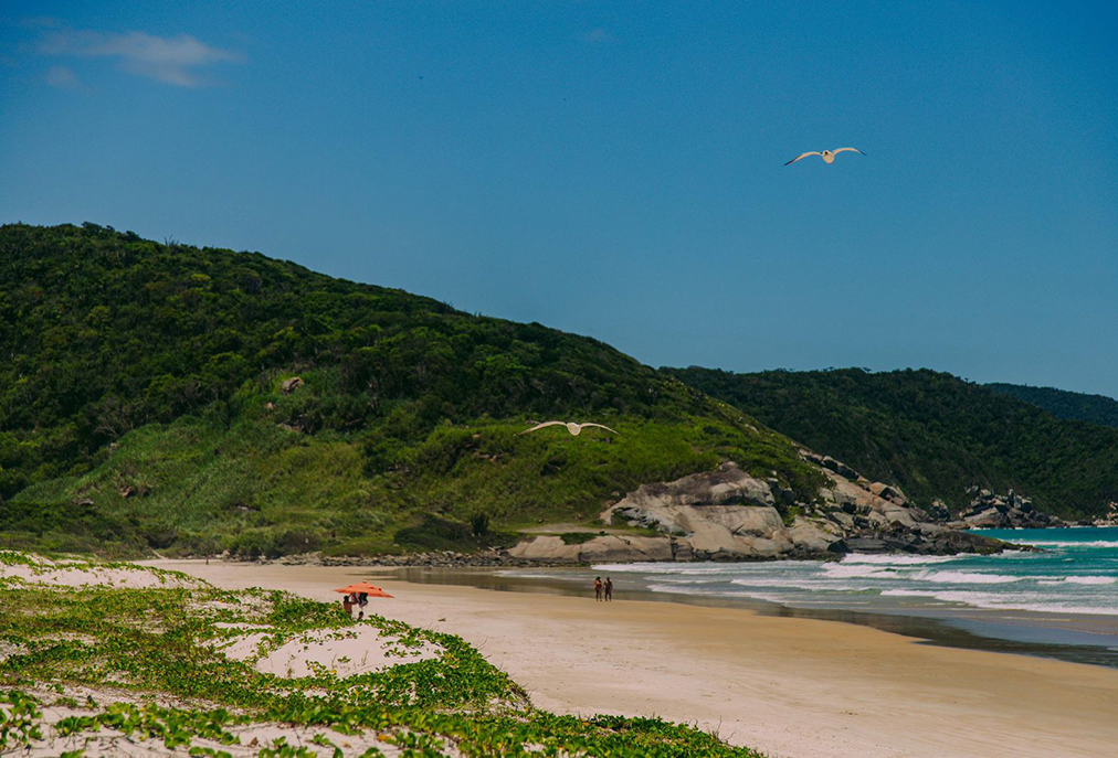 Cabo Frio: Pontal do Peró se destaca entre as melhores praias do continente
