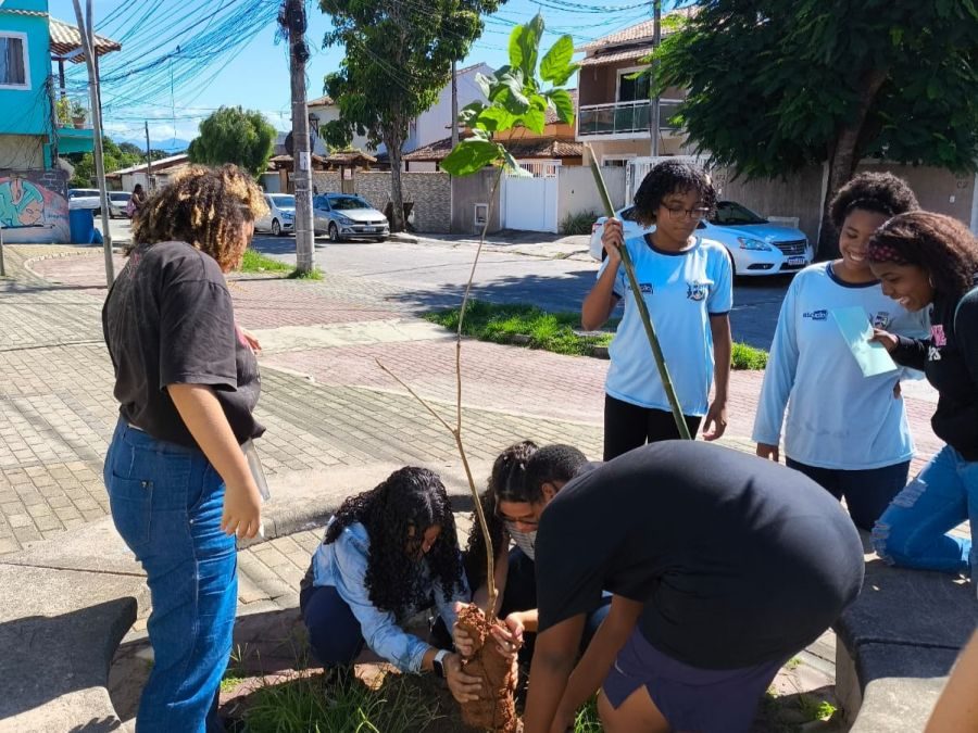 Rio das Ostras investe em educação ambiental com participação em conferência nacional