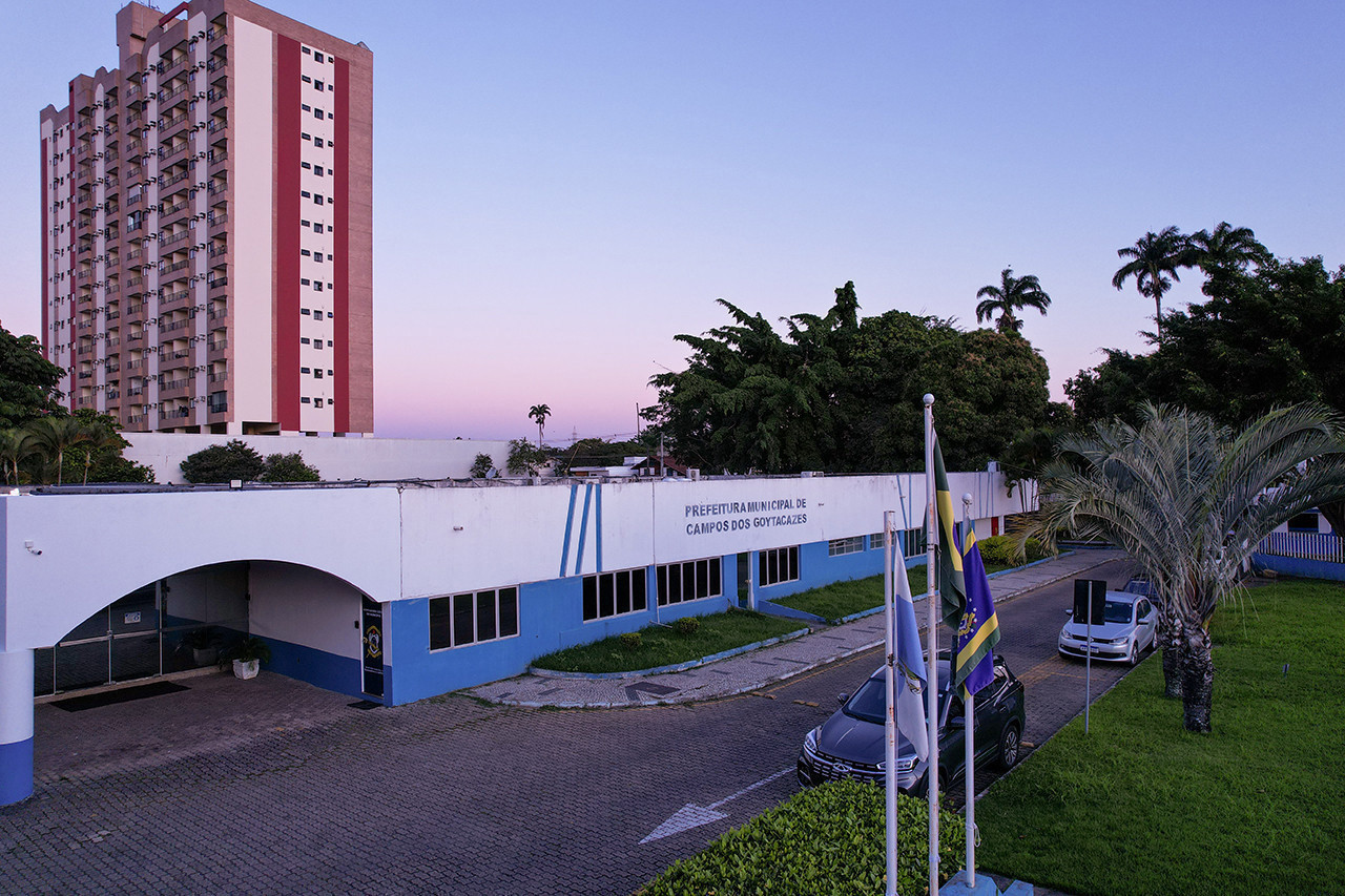 Com pagamento de salários e 13º, Campos movimenta R$ 176 milhões