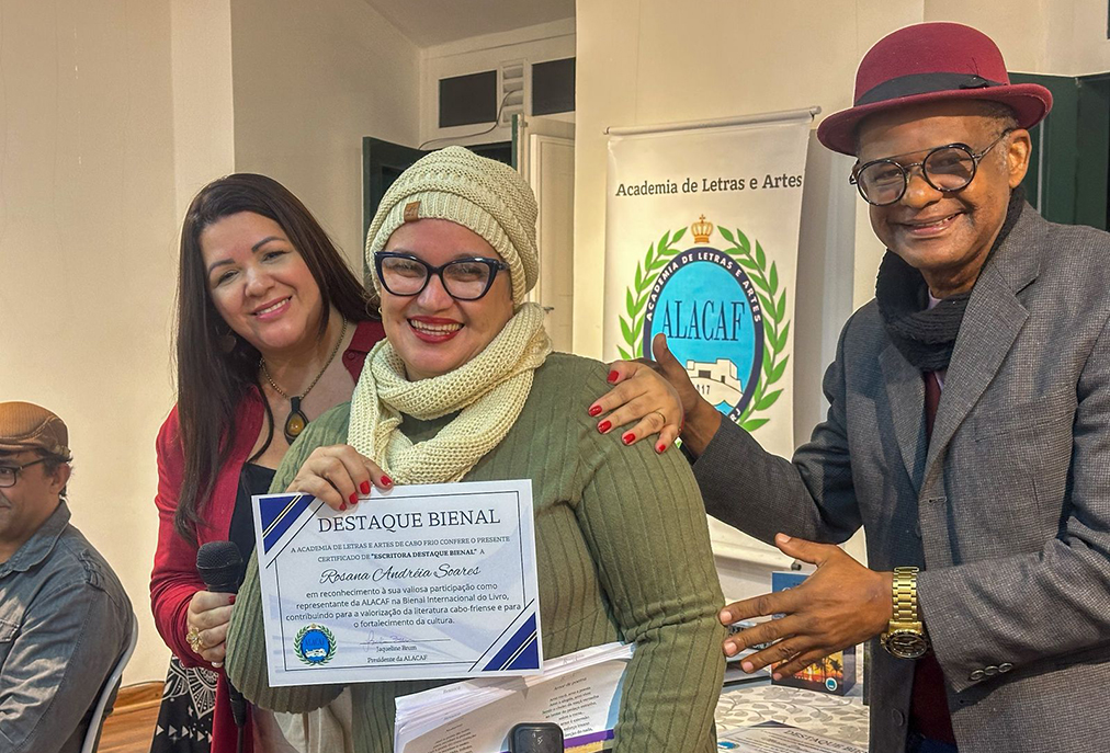 Cabo Frio valoriza produção literária local em noite especial no Palácio das Águias