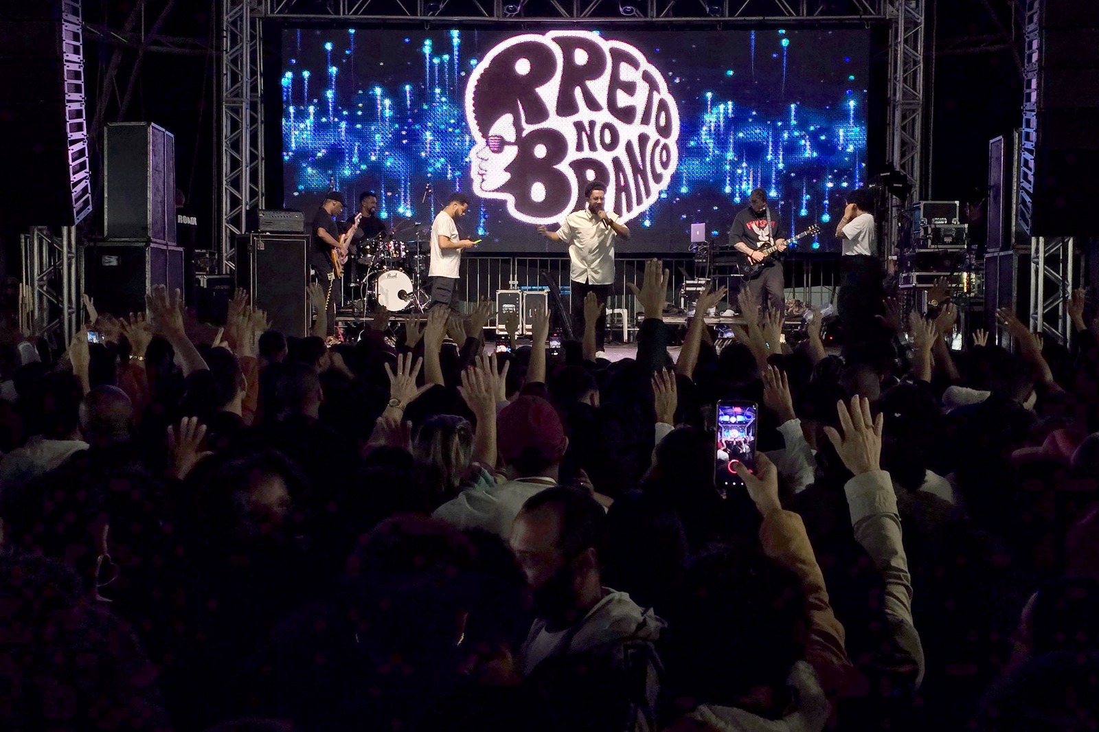 Fé e música embalam a abertura da Expo Macaé 2025