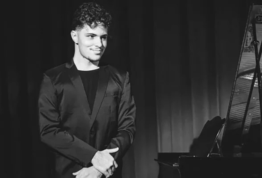 Série Jovens Pianistas de Cabo Frio destaca talento de jovem mineiro de 18 anos