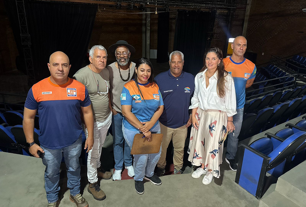 Obras no Teatro Inah de Azevedo recebem inspeção de segurança