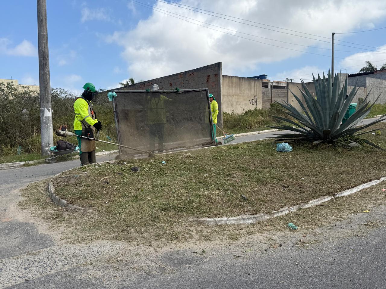 Cabo Frio: Colinas do Peró passa por ampla força-tarefa de manutenção pública