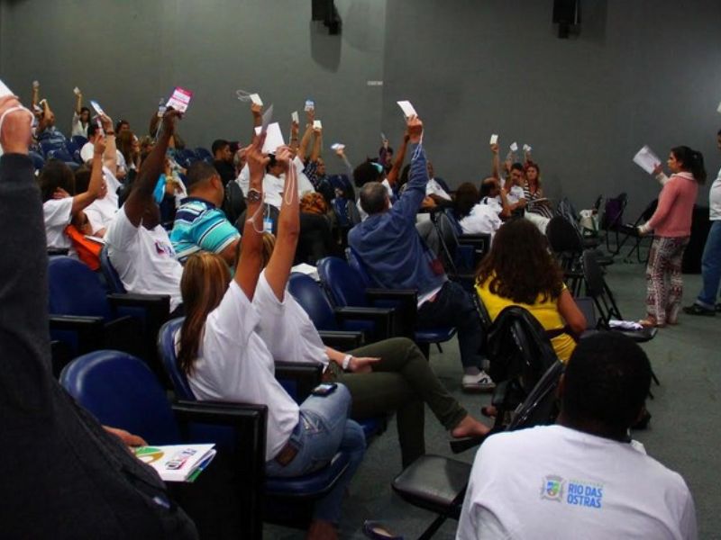 Programa de capacitação em parceria com o município forma 50 estudantes em Rio das Ostras