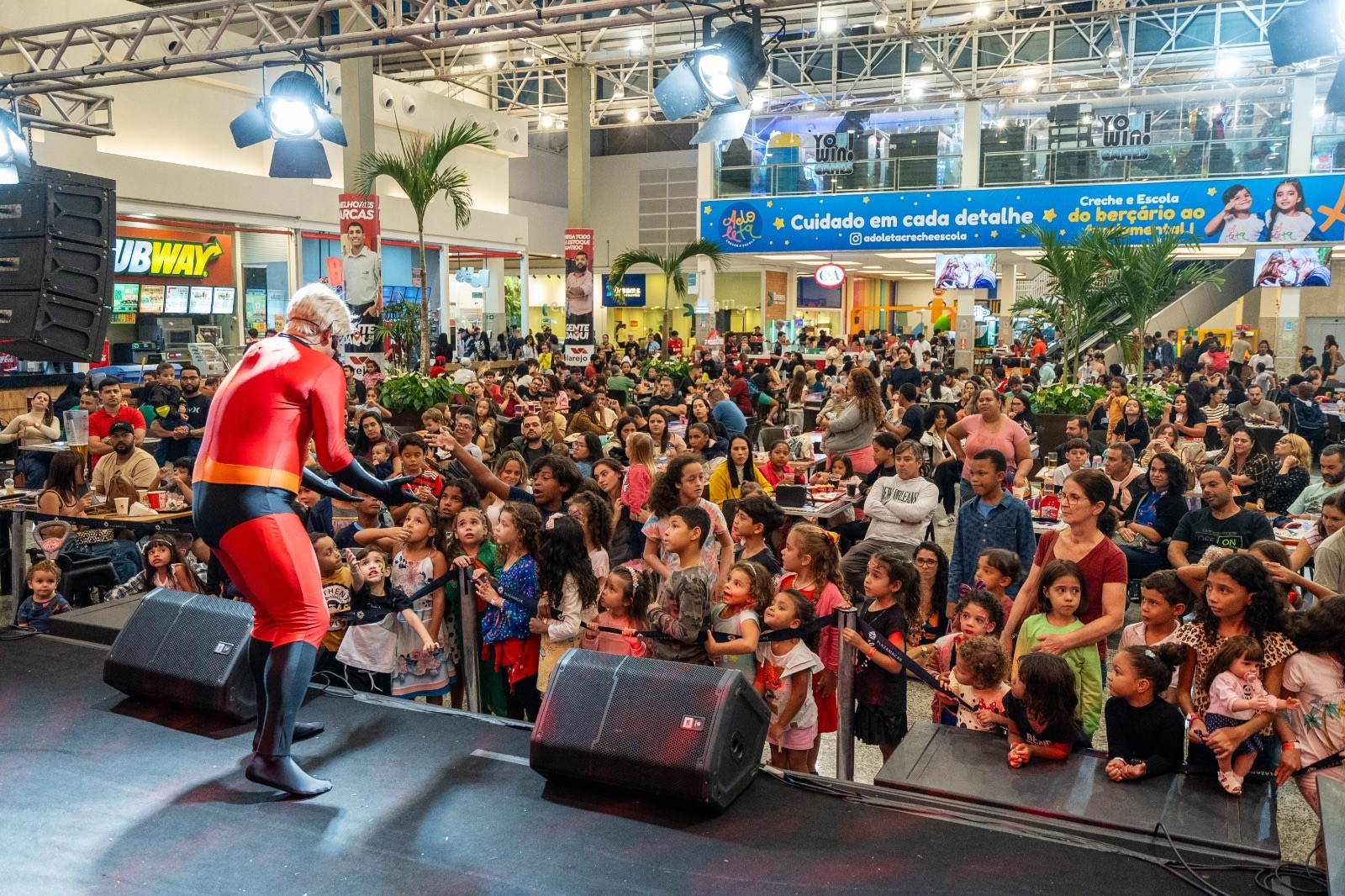 Show de pagode anima sábado no Plaza Macaé; domingo é dia do Clubinho do Plaza