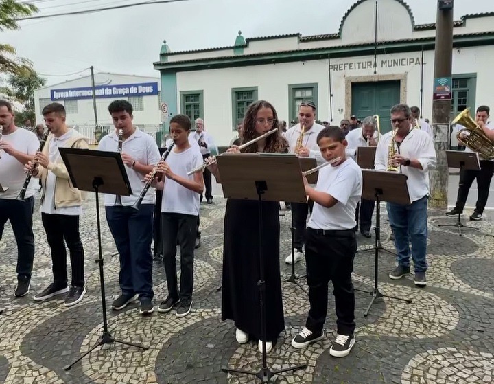 Autoridades de Silva Jardim marcam presença em ato cívico pelo Dia da Independência