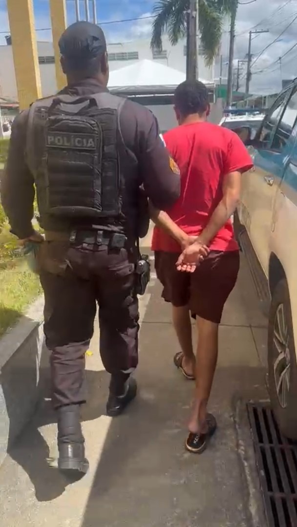 Homem é preso por tráfico de drogas em Quissamã