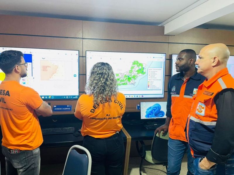 Rio das Ostras busca referências em Macaé para melhoria da Defesa Civil