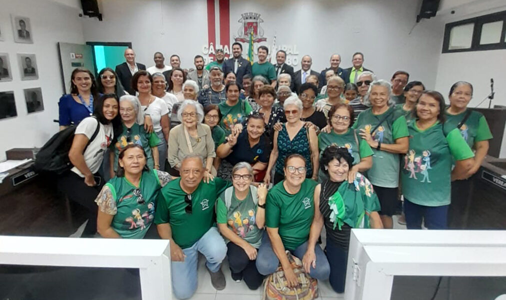 Câmara aprova criação do Programa Melhor Idade em Arraial do Cabo