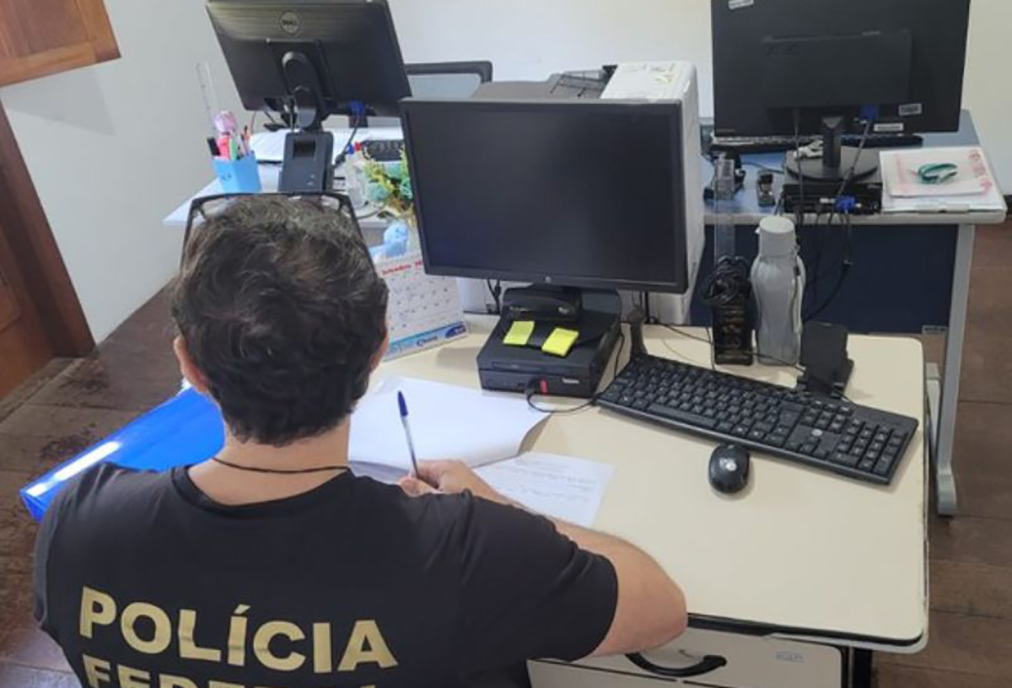 Operação da Polícia Federal investiga desvio de verbas do SUS na região