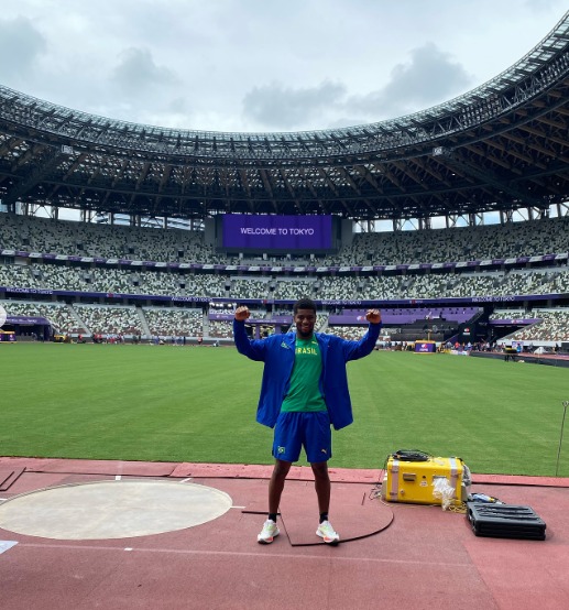 Competidor de Macaé para na semifinal do Mundial de Atletismo no Japão