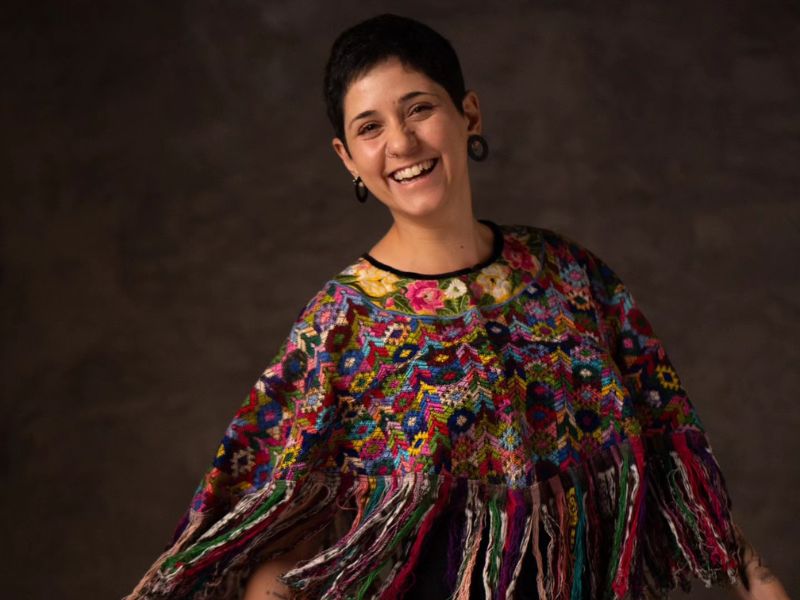 Teatro de Rio das Ostras tem show da cantora Luísa Lacerda nessa quinta (25)