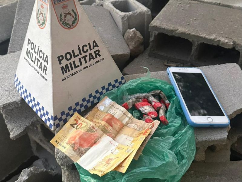 Polícia prende jovem que trabalhava para o tráfico em Rio das Ostras