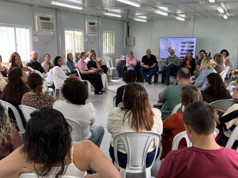 Reunião em Rio das Ostras debate medidas e estratégias para a Educação