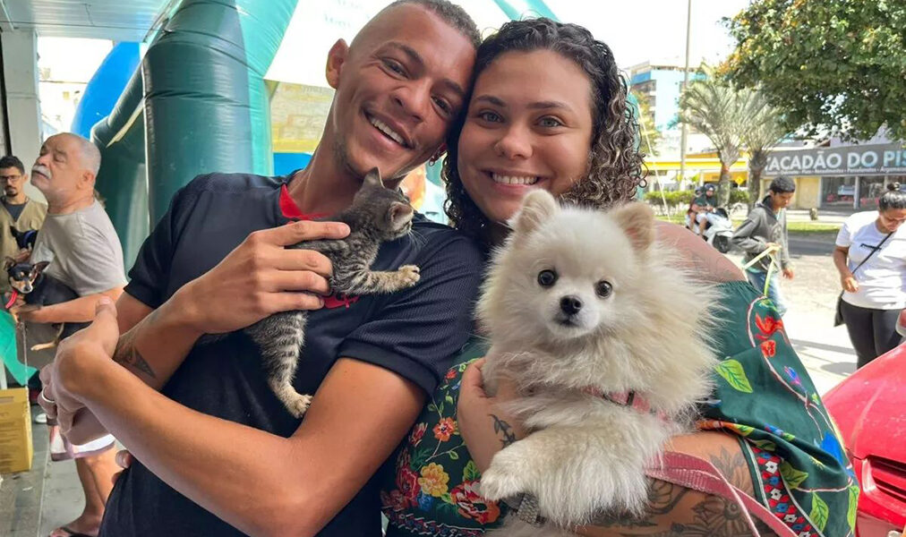 Cães e gatos ganham chance de um novo lar na Feira de Adoção de Cabo Frio deste sábado