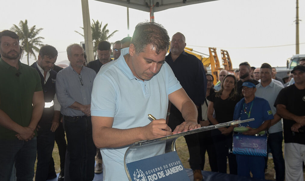 Dragagem da Praia do Siqueira marca novo capítulo ambiental em Cabo Frio