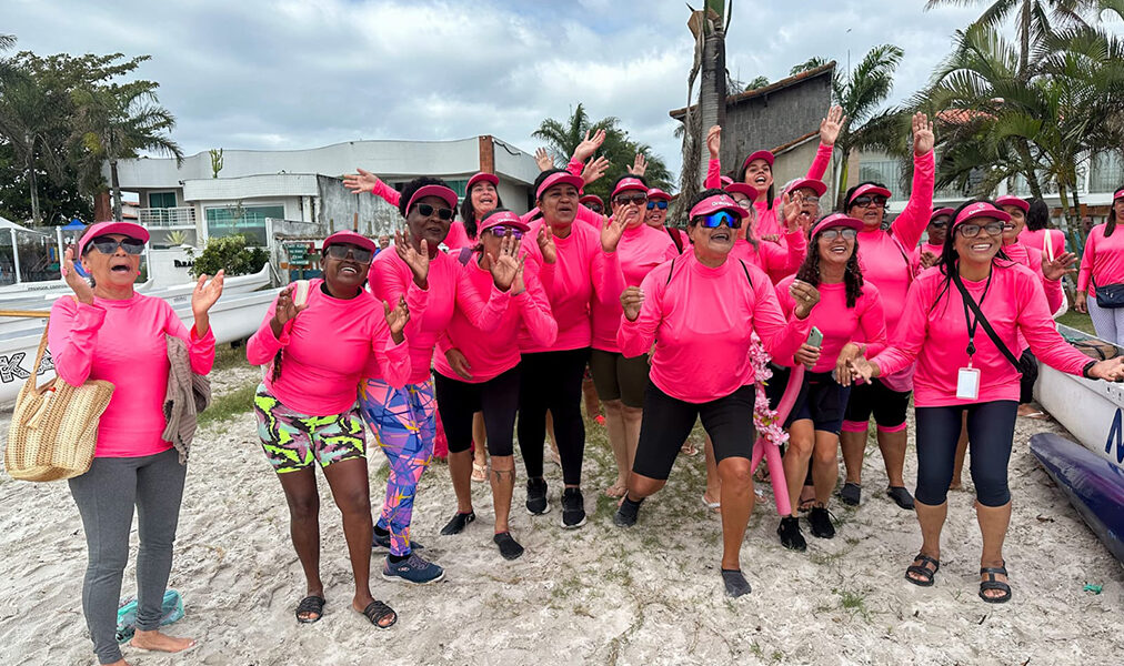 Cabo Frio Celebra Rosa: emoção, superação e remadas de esperança na Ilha do Japonês