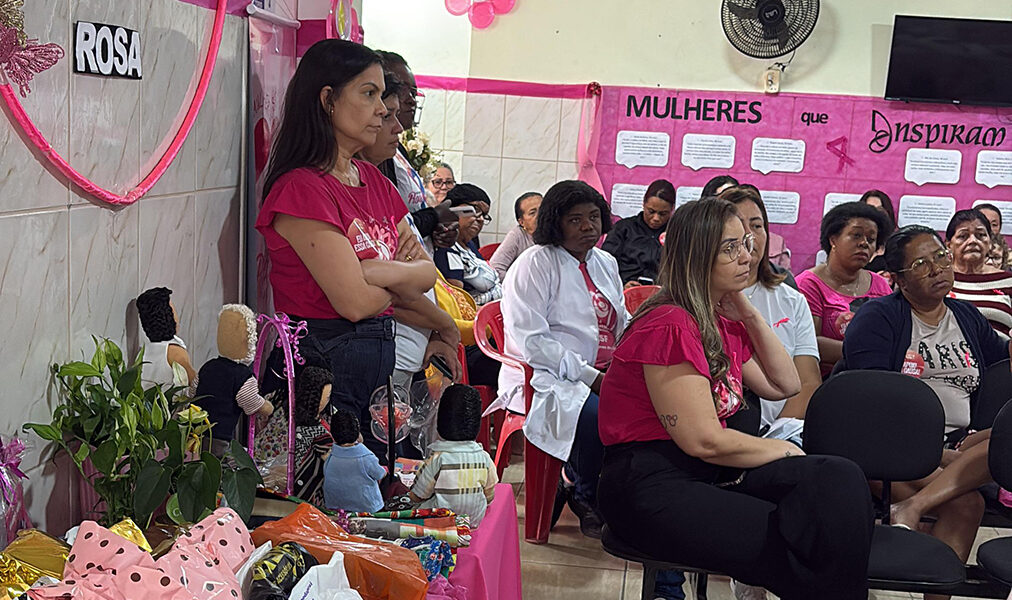 Unidade em Cabo Frio promove evento com foco na prevenção do câncer de mama e colo do útero