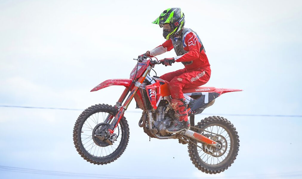 Motocross retorna com força a Macaé após mais de uma década