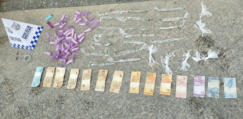 Polícia Militar realiza operação e prende suspeitos por tráfico no Alto dos Cajueiros