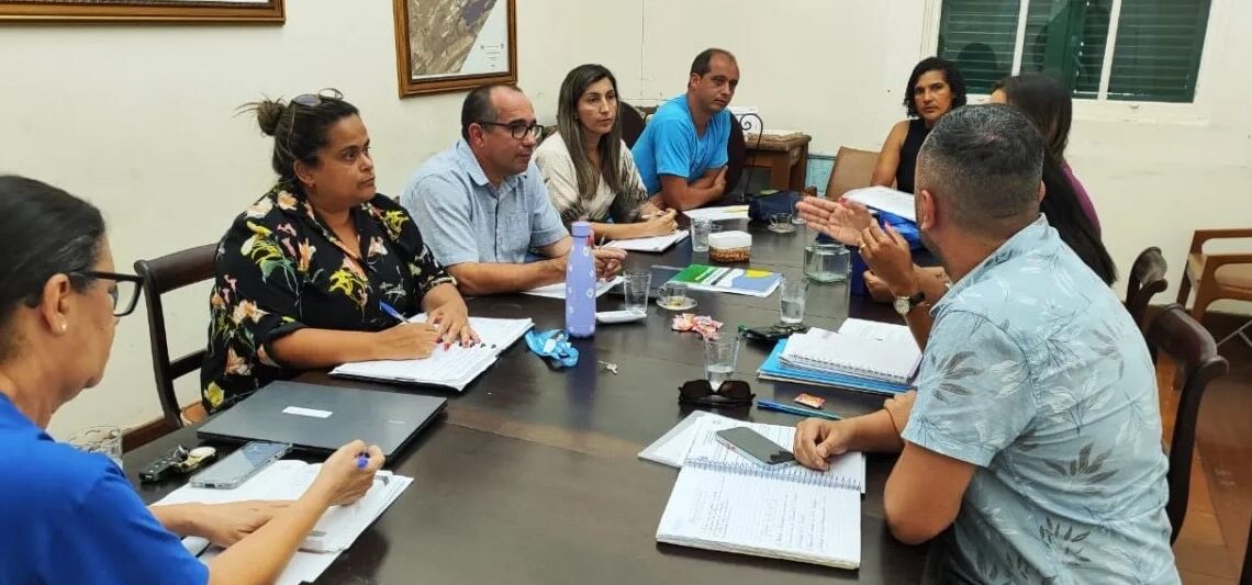 Escolas de tempo integral de Quissamã debatem propostas e já tocam planejamento para o próximo ano