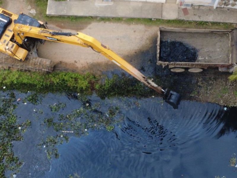 Ações preventivas contra enchentes em Rio das Ostras somam 3.500 toneladas de resíduos retirados