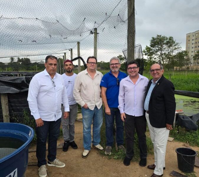 Secretários e técnicos de Rio das Ostras visitam projeto social da UENF, em Campos