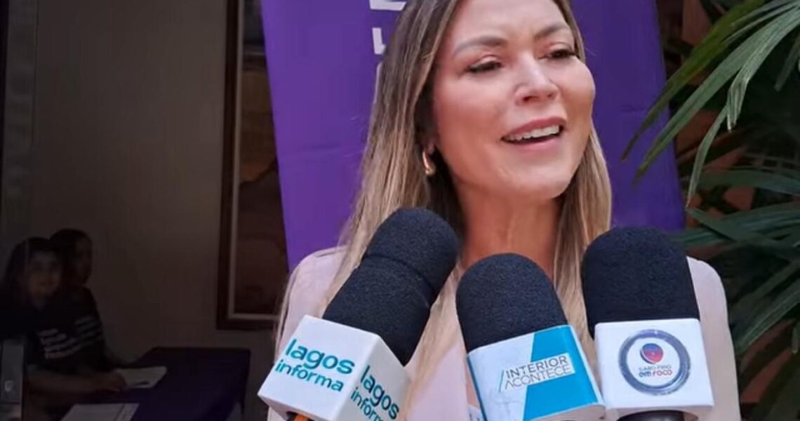 Primeira-dama do Estado destaca fortalecimento do empreendedorismo feminino em palestra em Búzios