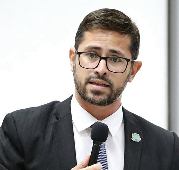 Macaé: PL quer assegurar presença de ambos os pais em atendimentos médicos de crianças na cidade