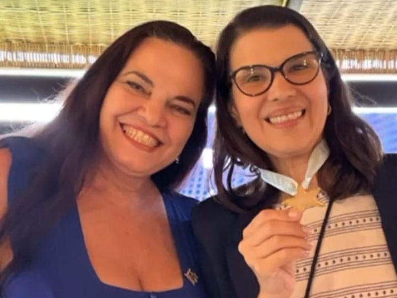 Fundação Rio das Ostras de Cultura homenageia secretária estadual de Cultura e Economia Criativa