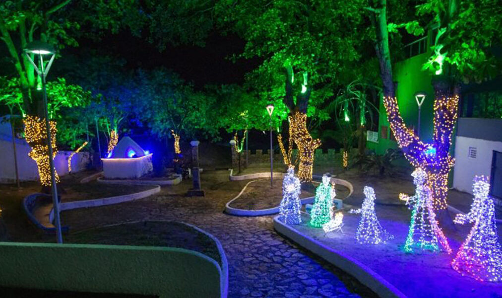 Arraial do Cabo espalha clima natalino com programação gratuita até 23 de dezembro