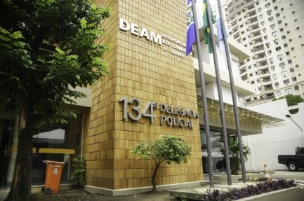 Mulher é brutalmente agredida e permanece internada no HFM de Campos; suspeito é preso