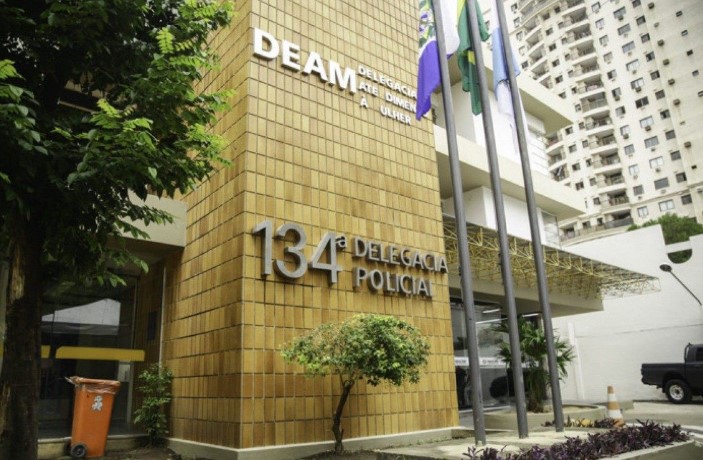 Ossada encontrada em mata de Campos é encaminhada ao IML para identificação