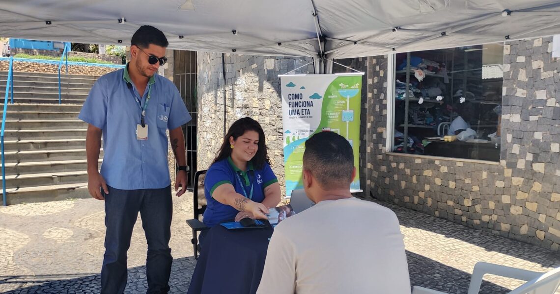 Moradores do Âncora recebem ação do Rio+Perto com serviços e regularização de pendências