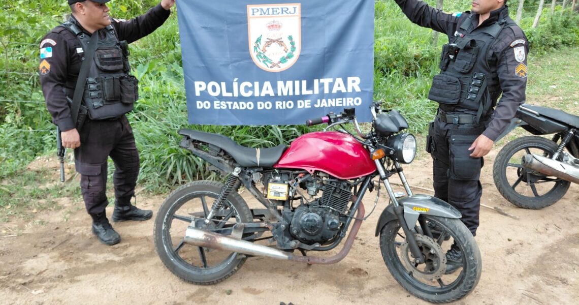 Operação do GAT termina com apreensão de drogas e motos roubadas em Rio das Ostras
