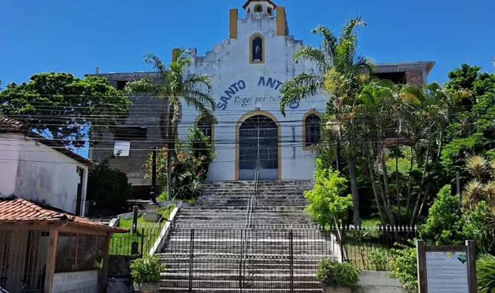 Igreja tem materiais roubados na madrugada de domingo, 25, em Saquarema