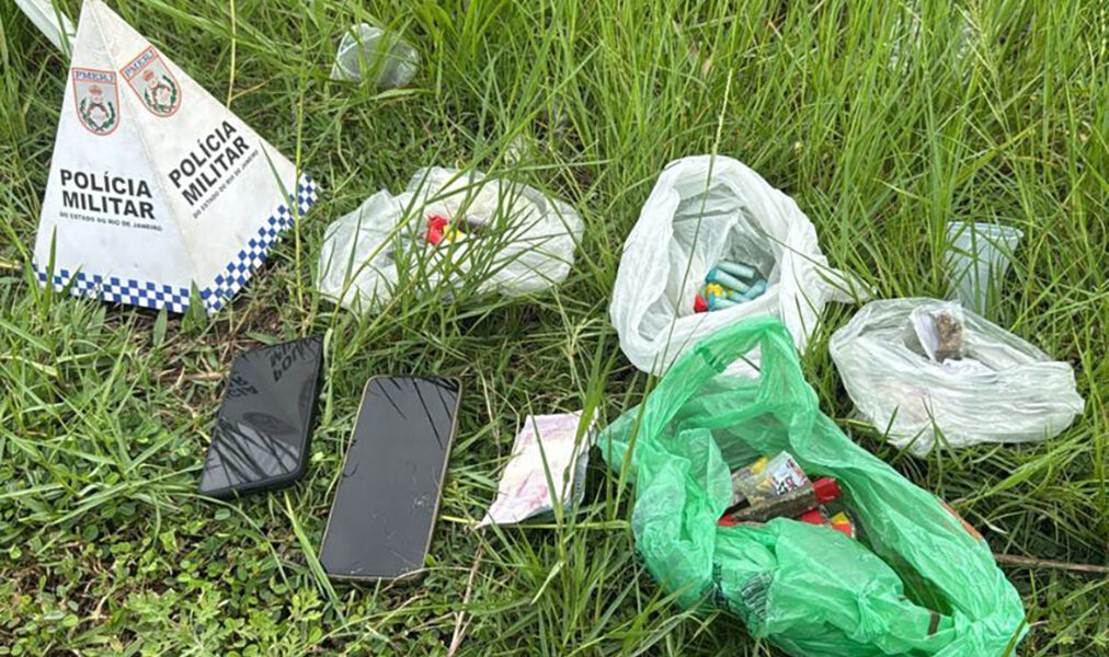 Denúncia leva PM a prender homem por tráfico em bairro de Rio das Ostras