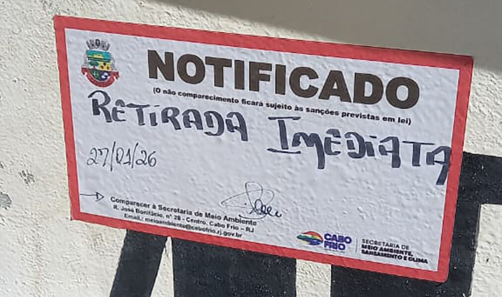 Cabo Frio atua contra descarte irregular de embarcações