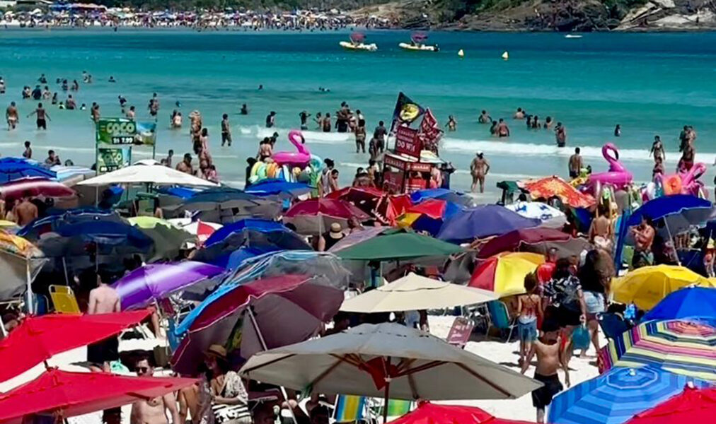 Eventos de verão impulsionam turismo e ocupação hoteleira em Cabo Frio